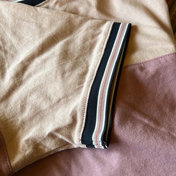 Denim & Flower 2-toned T-Shirt - Picture 4 of 4